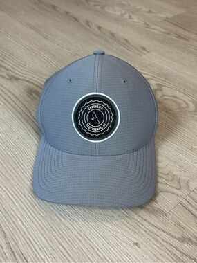 Travis Mathew Gray Flexfit Grayhawk Golf Club Baseball Hat